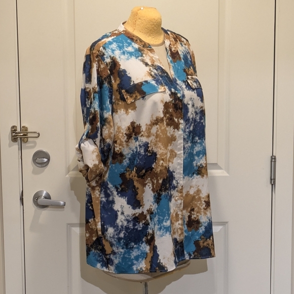 EUC Calvin Klein 3X Turquoise Brown and White Patterned Roll-Up Sleeve Blouse - Picture 6 of 11